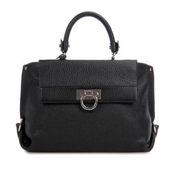 朗吉箱包產品綜合解析 圖片展示、加盟店評估與服裝系列介紹