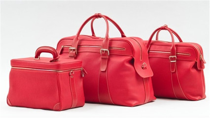 帝嘉箱包加盟 跨界經營的新機遇——衣服與箱包的完美結合